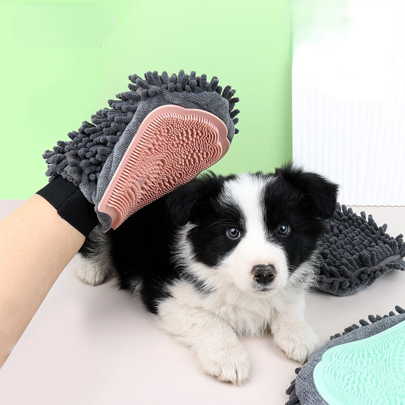2-in-1 Pet Grooming Glove for Bathing and Massaging
