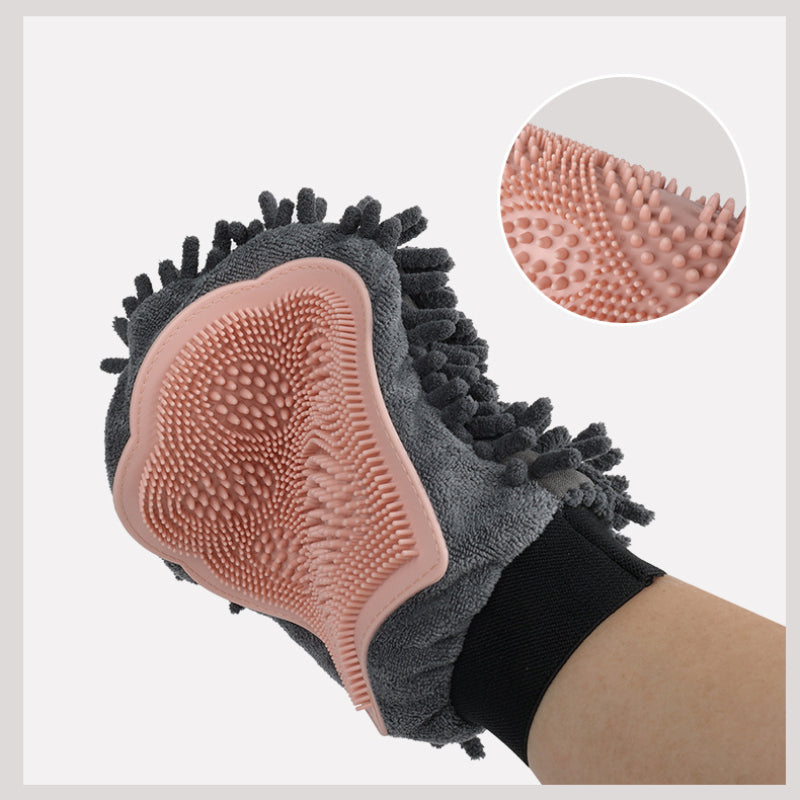 2-in-1 Pet Grooming Glove for Bathing and Massaging